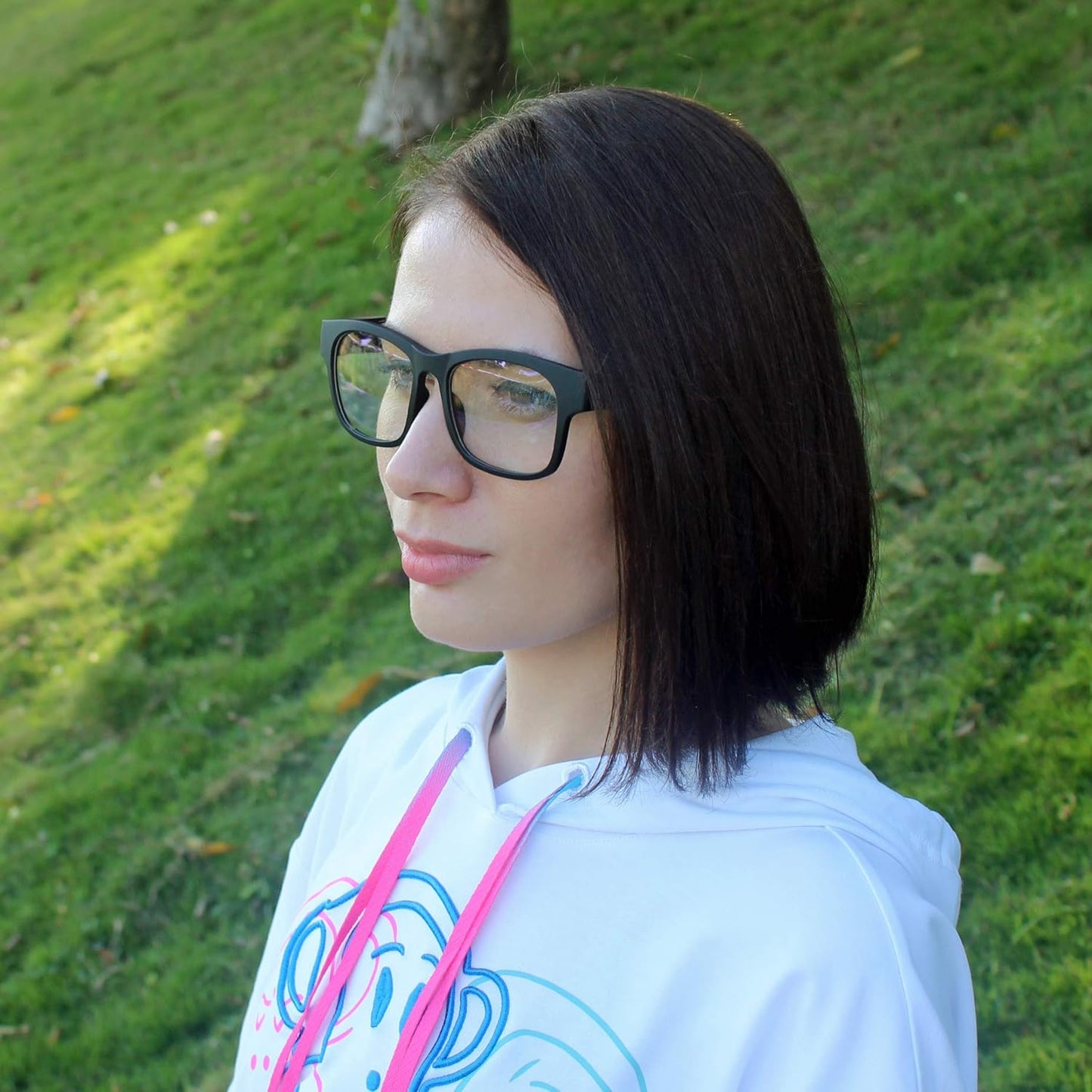 Smart Audio Glasses with Wireless Bluetooth, Polarized Lenses, and IPX4 Waterproof Rating